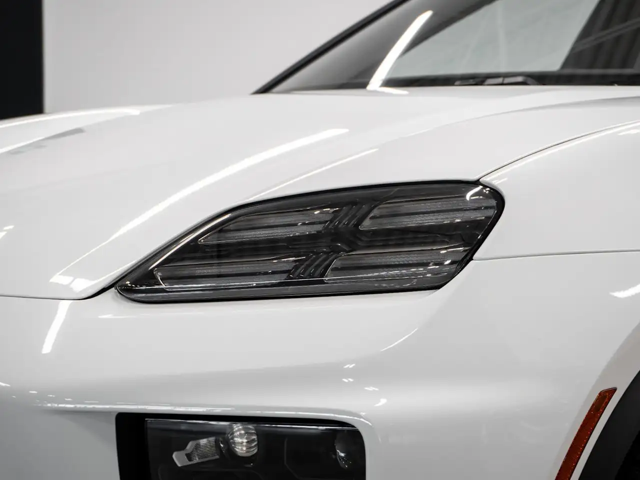 Porsche Macan - Image 13