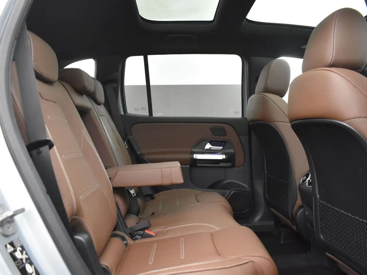 Mercedes-Benz GLB - Image 22