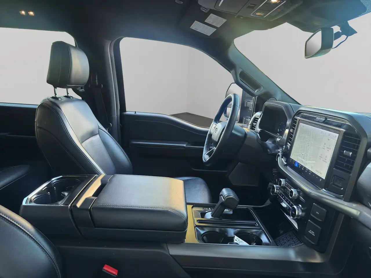 Ford F-150 - Image 16