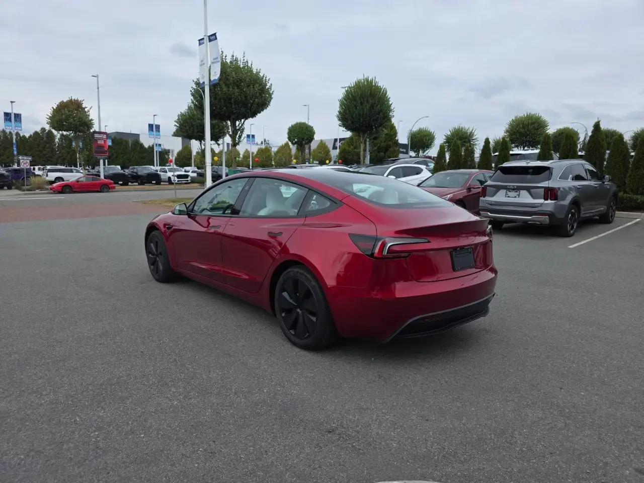 Tesla Model 3 - Image 5