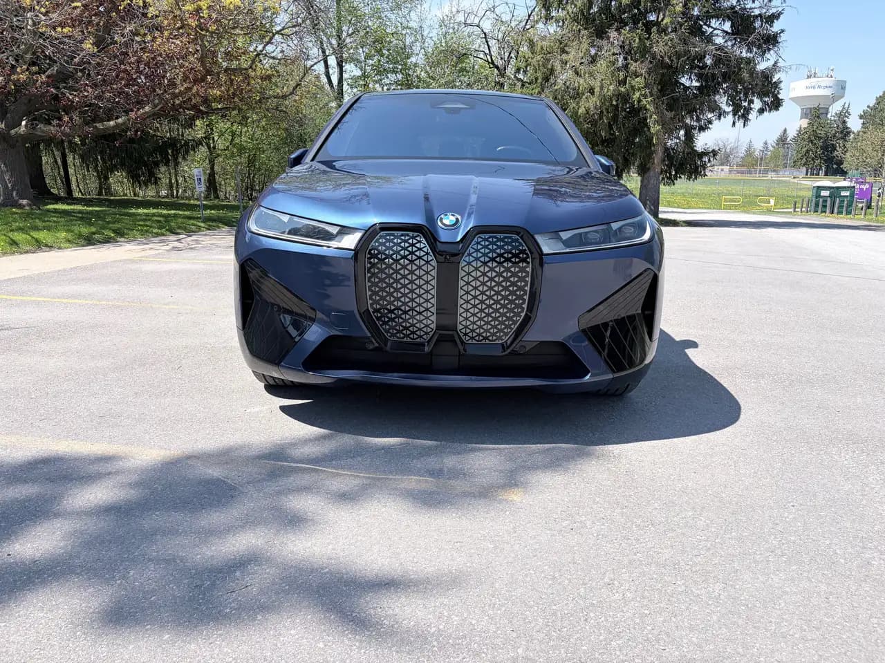 BMW iX - Image 7