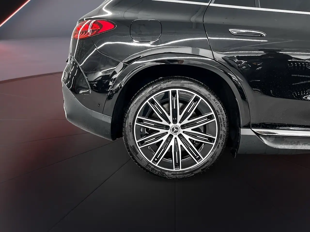 Mercedes-Benz EQE - Image 8