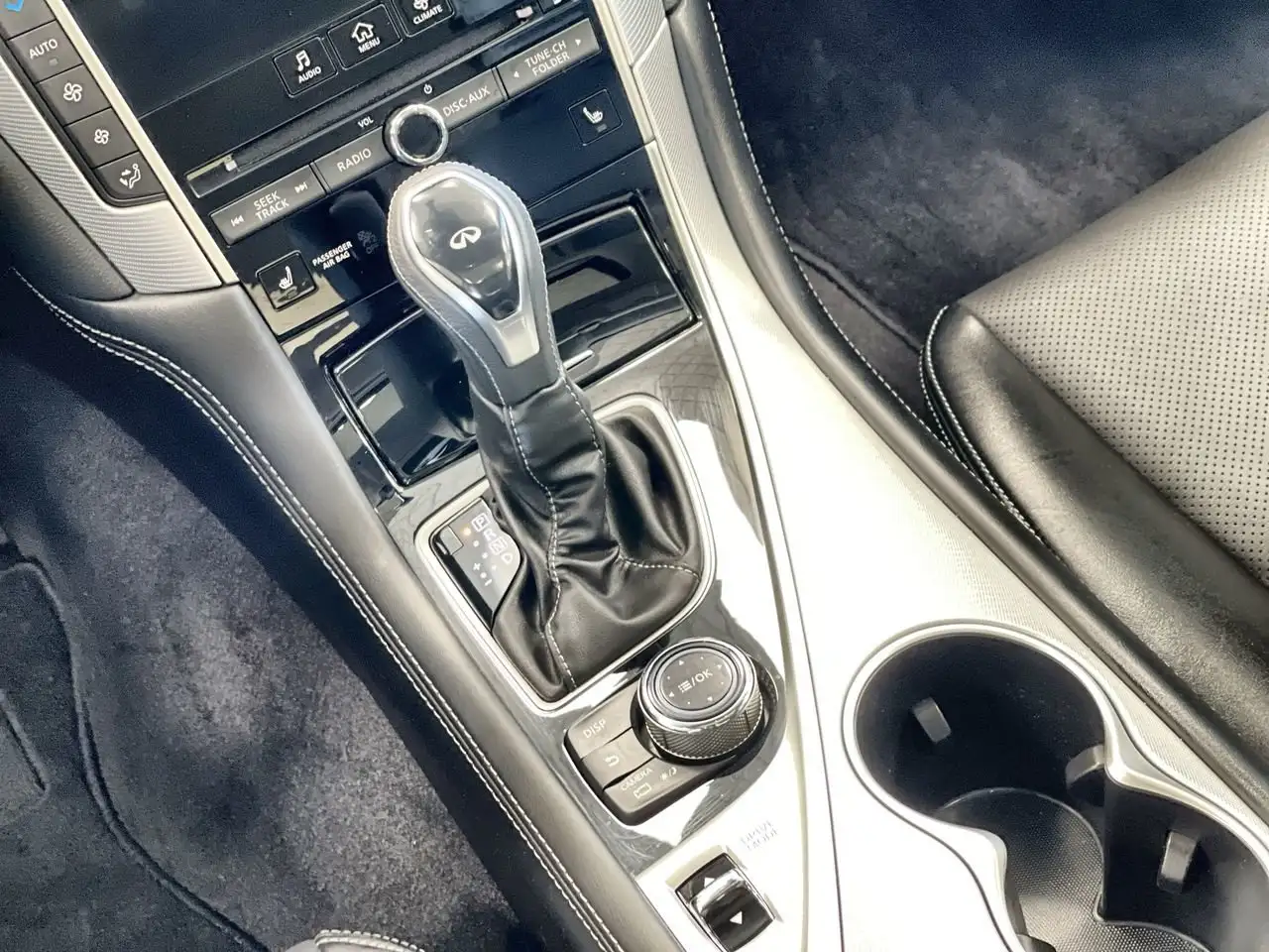 Infiniti Q50 - Image 27