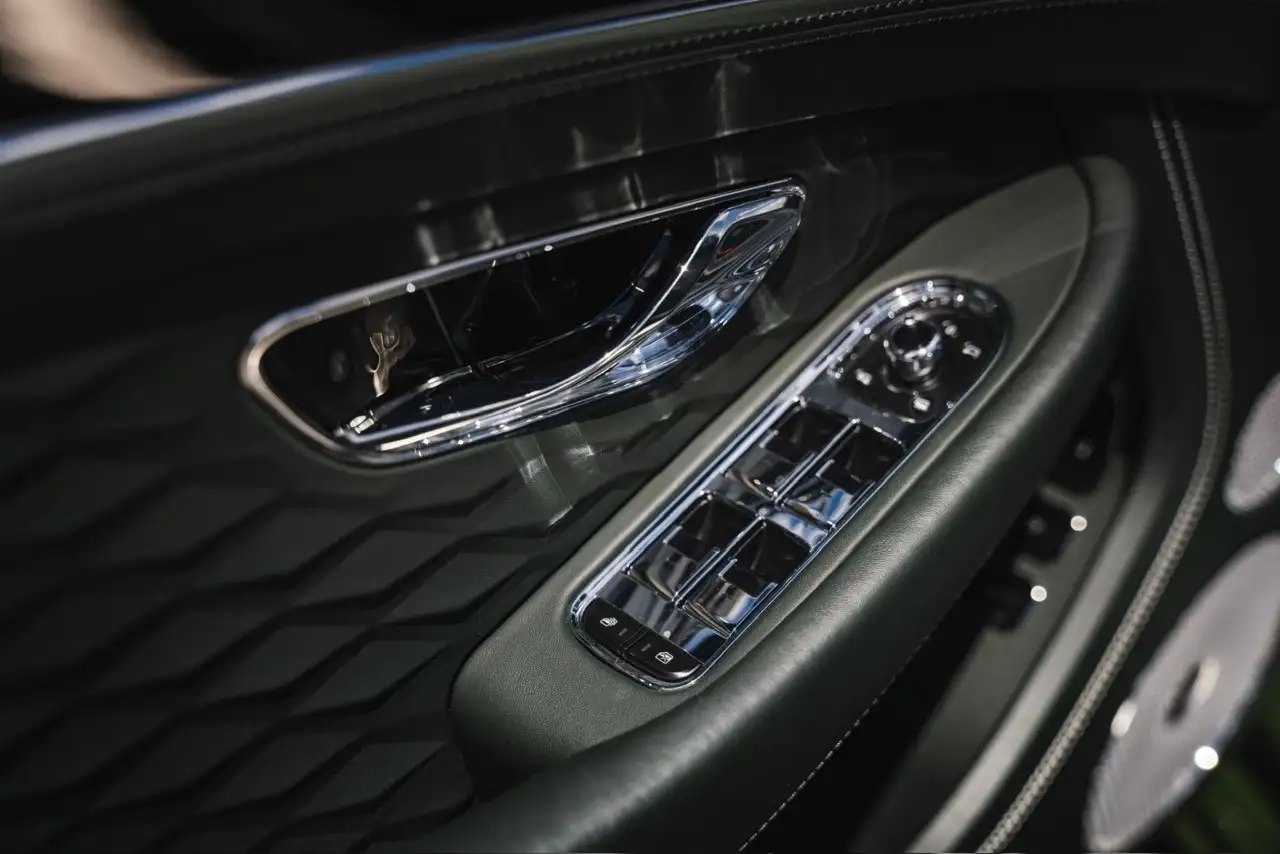 Bentley Continental - Image 31