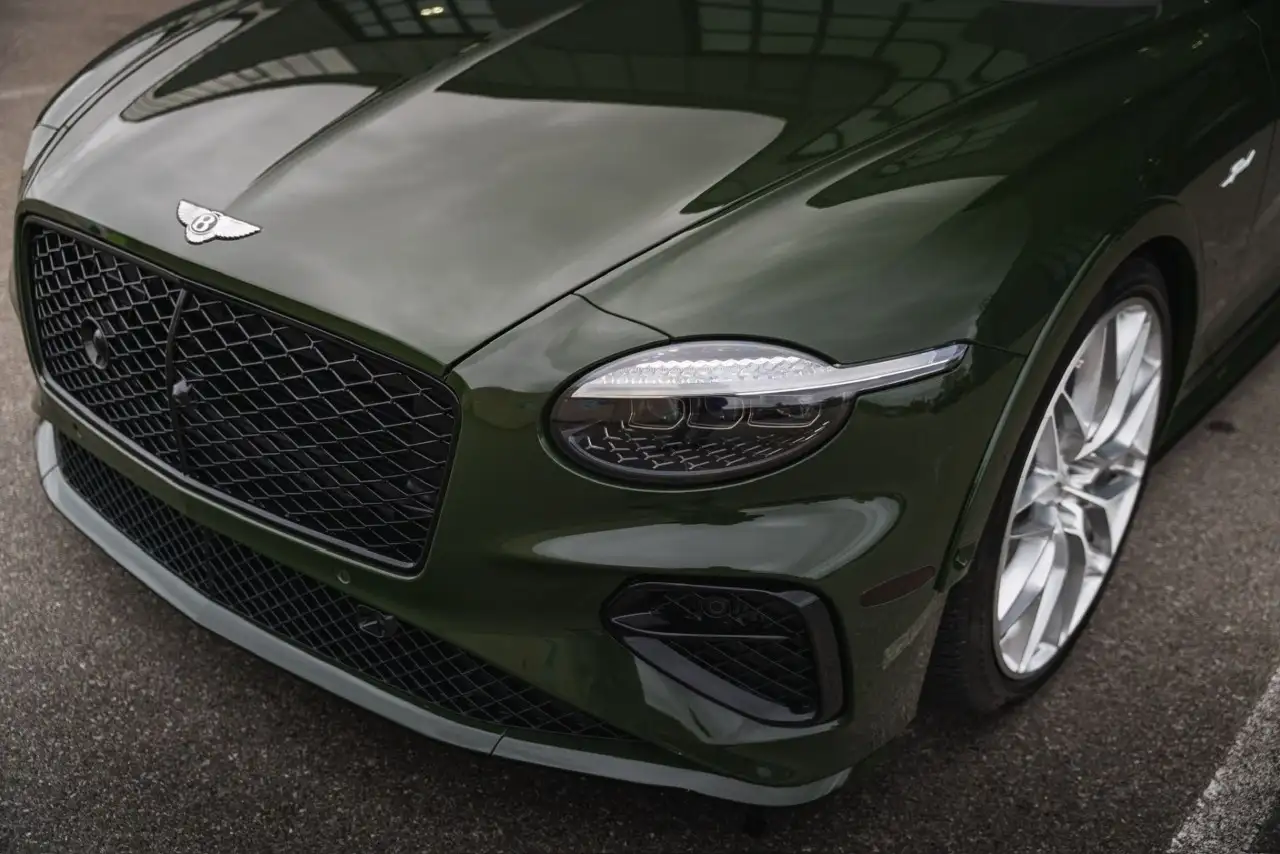 Bentley Continental - Image 17
