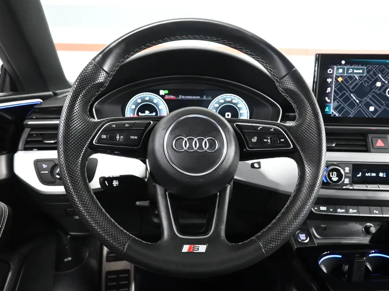 Audi A5 - Image 12
