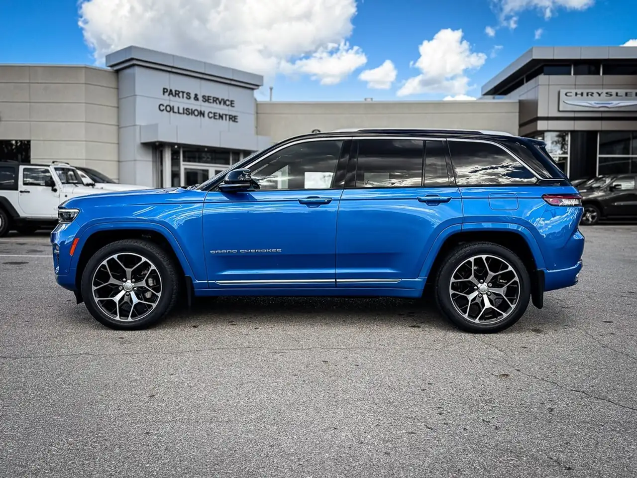 Jeep Grand Cherokee - Image 8