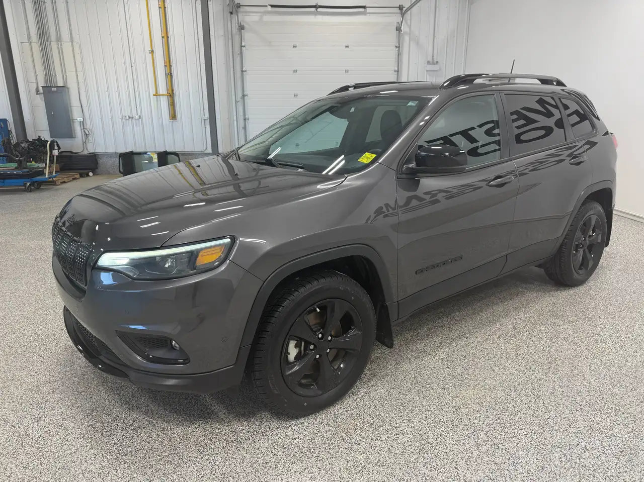 Jeep Cherokee - Image 3