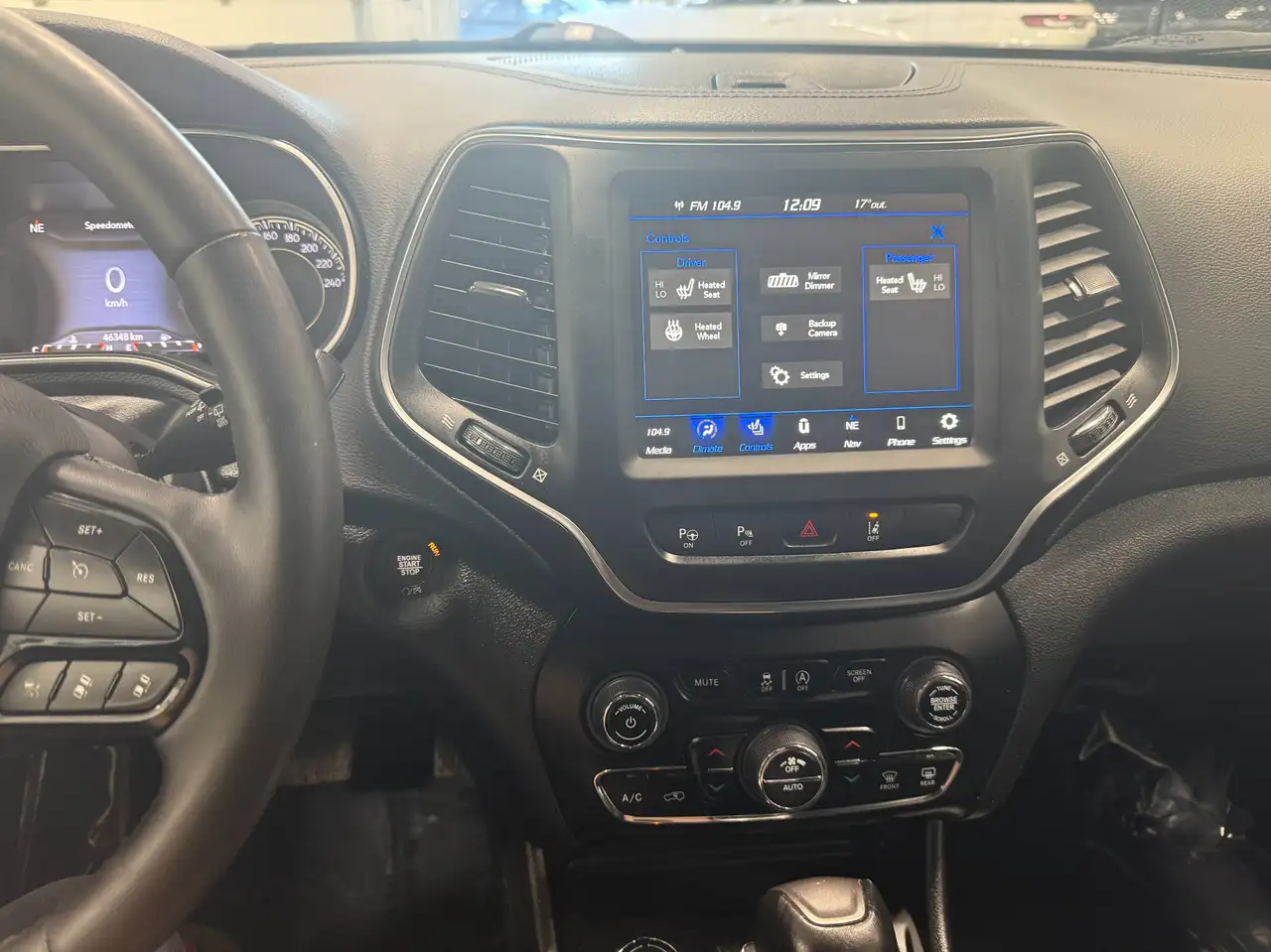 Jeep Cherokee - Image 15