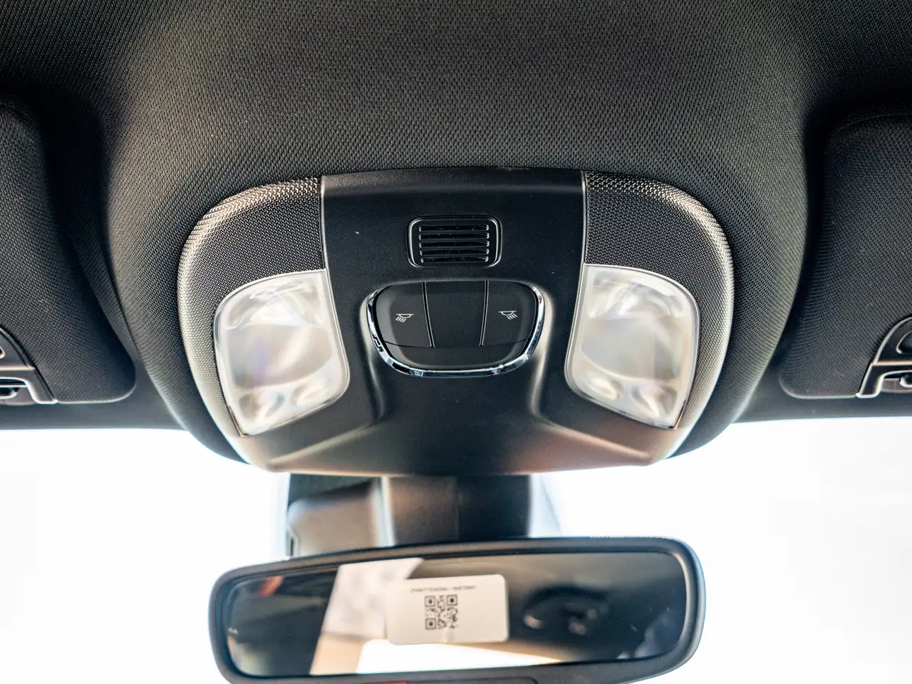 Jeep Compass - Image 33