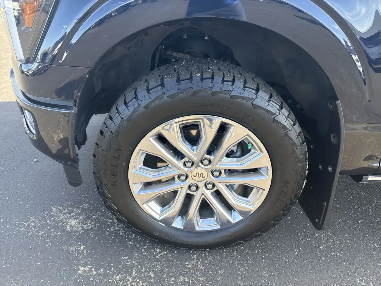 Ford F-150 - Image 18