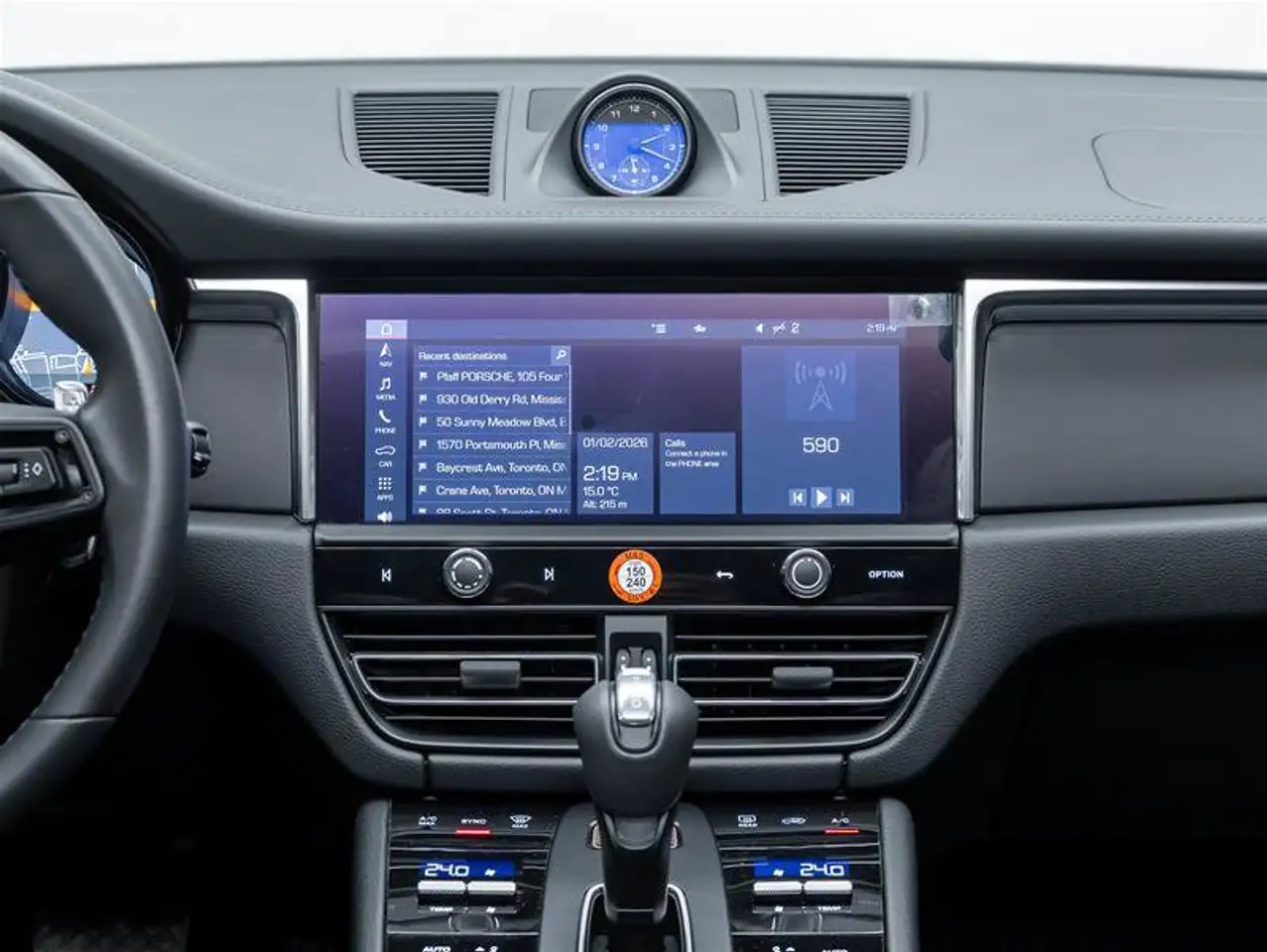 Porsche Macan - Image 38