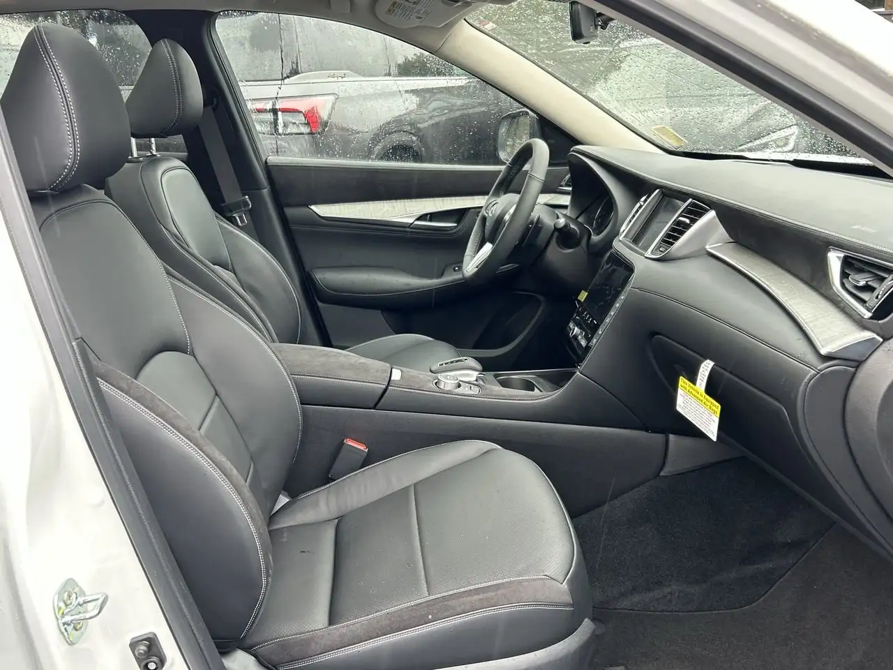 Infiniti QX50 - Image 33