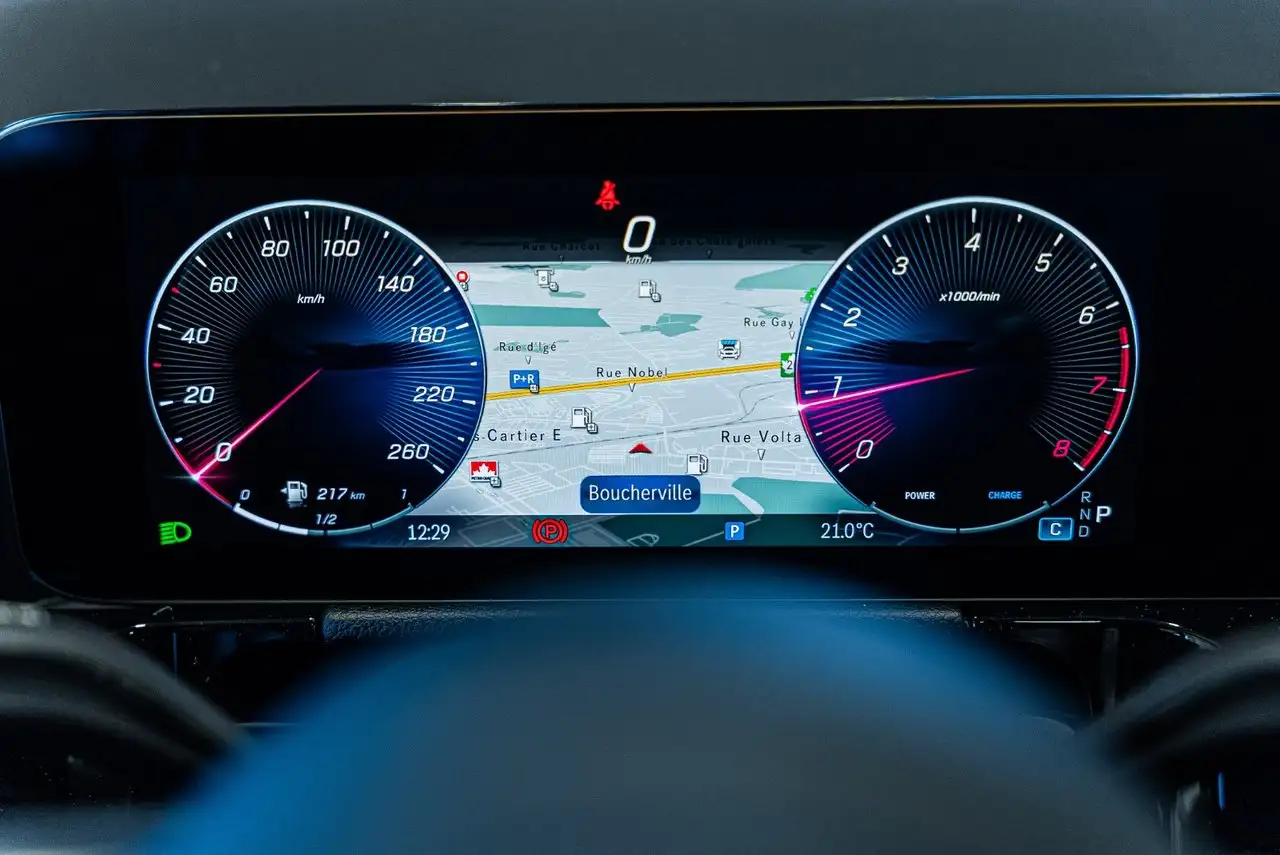Mercedes-Benz GLA - Image 9
