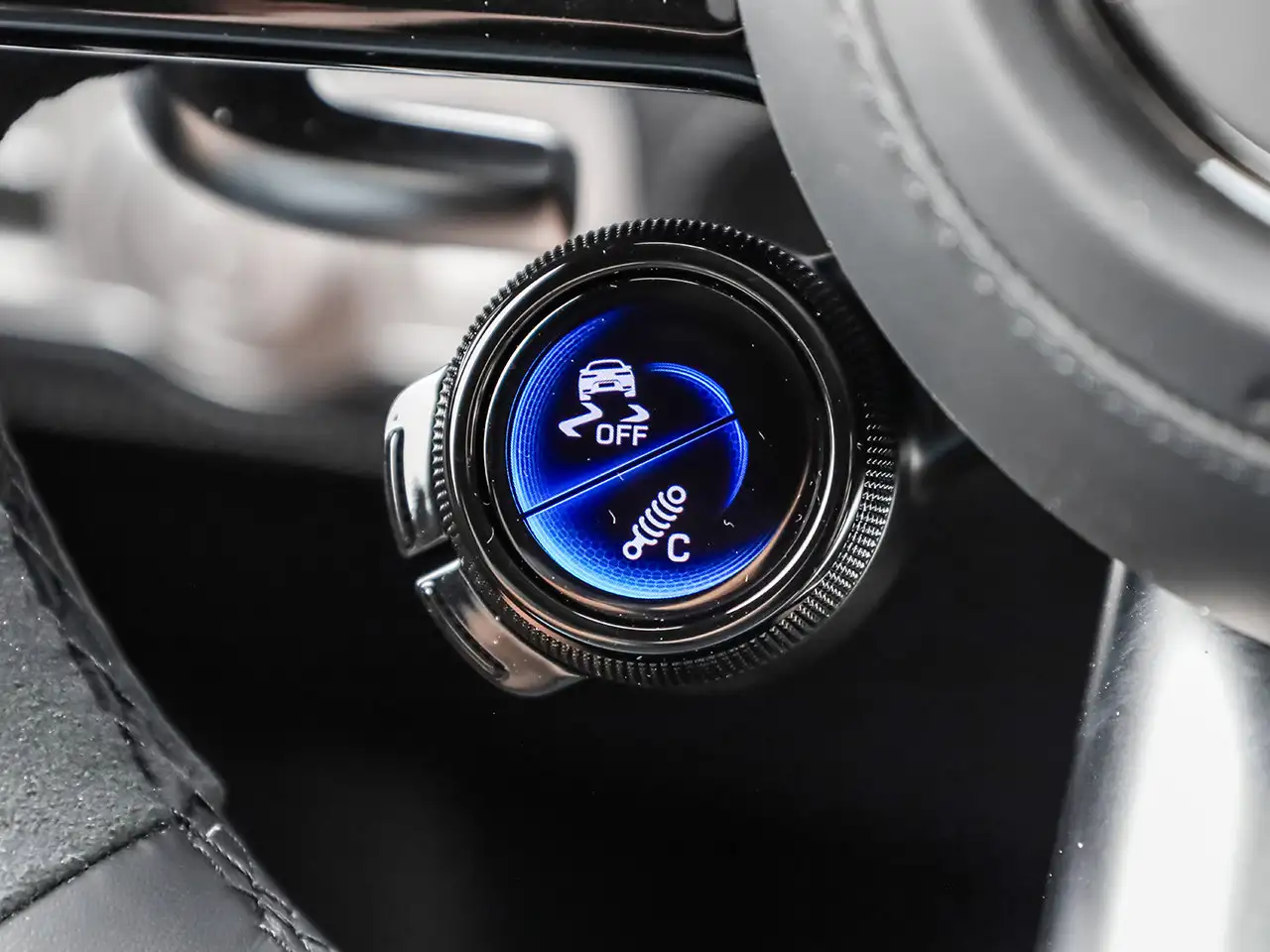 Mercedes-Benz GLE - Image 22