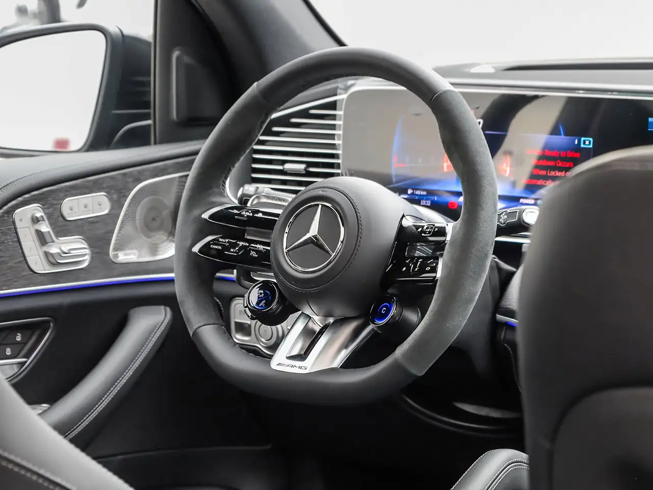 Mercedes-Benz GLE - Image 18