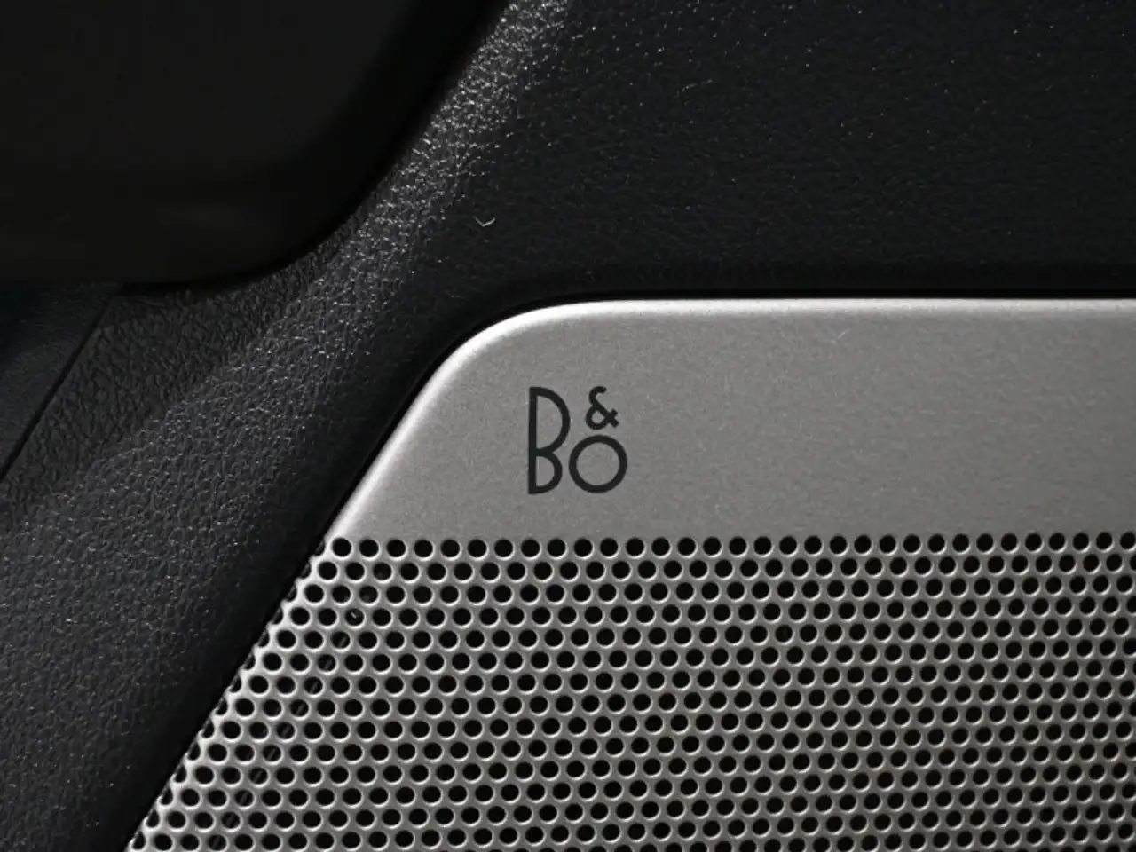 Ford F-150 - Image 12