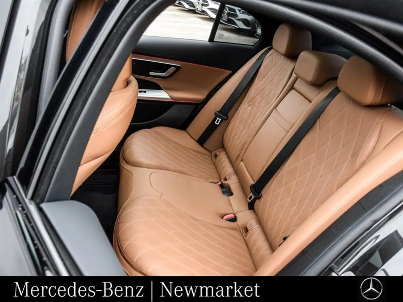 Mercedes-Benz E-Class - Image 16