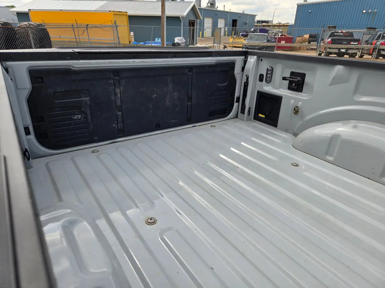 Ford F-150 - Image 13