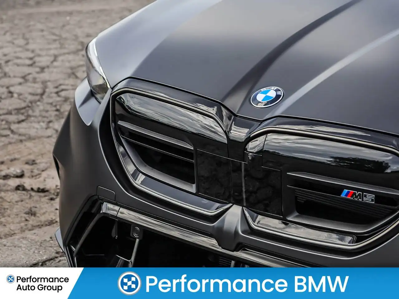 BMW M5 - Image 11