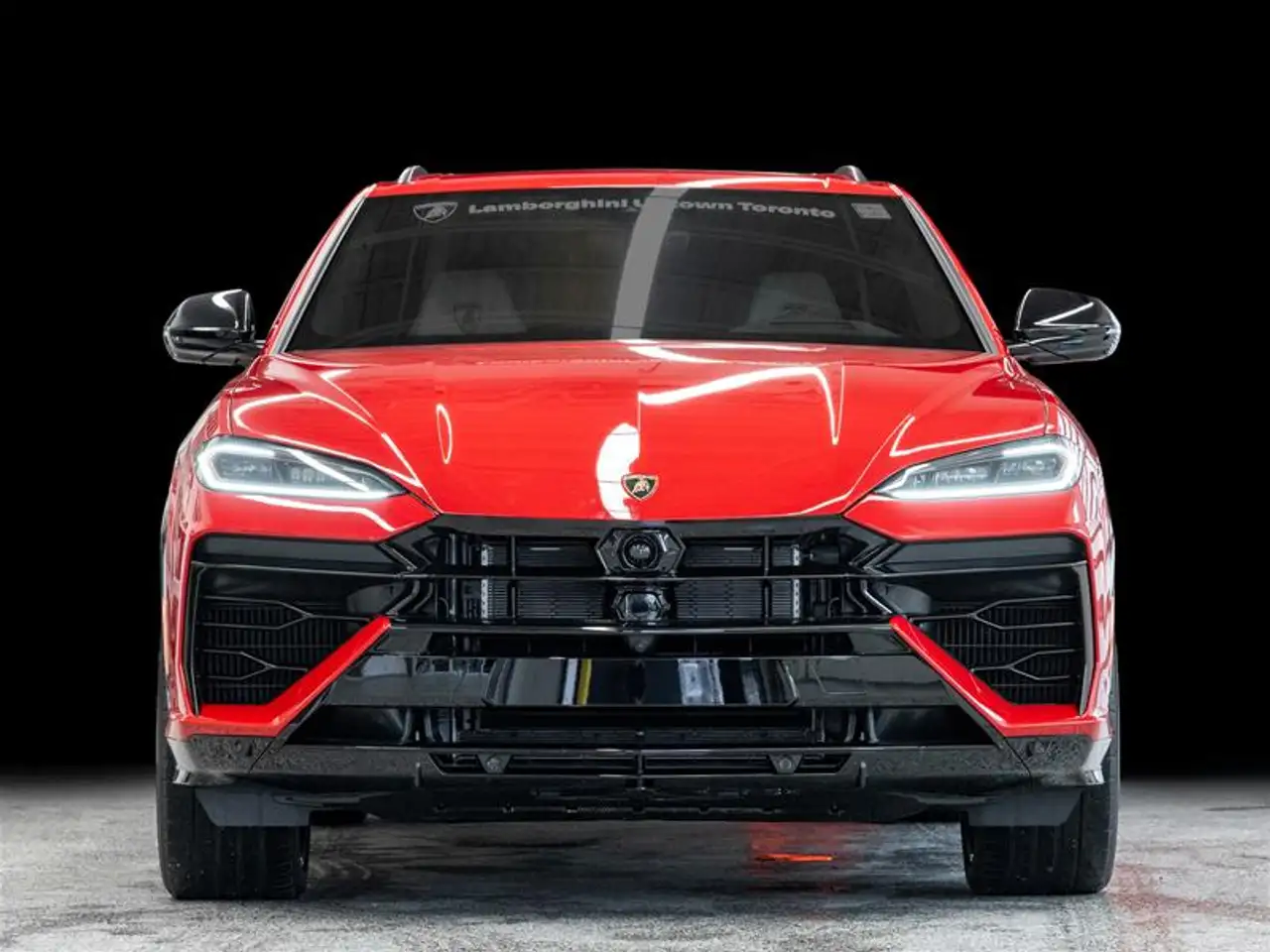 Lamborghini Urus - Image 5