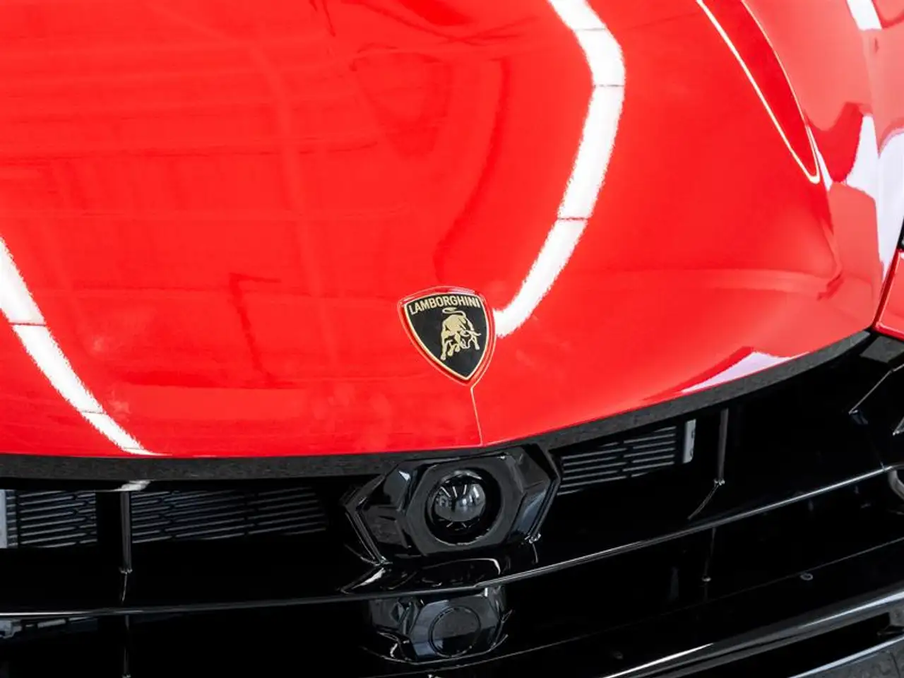 Lamborghini Urus - Image 41