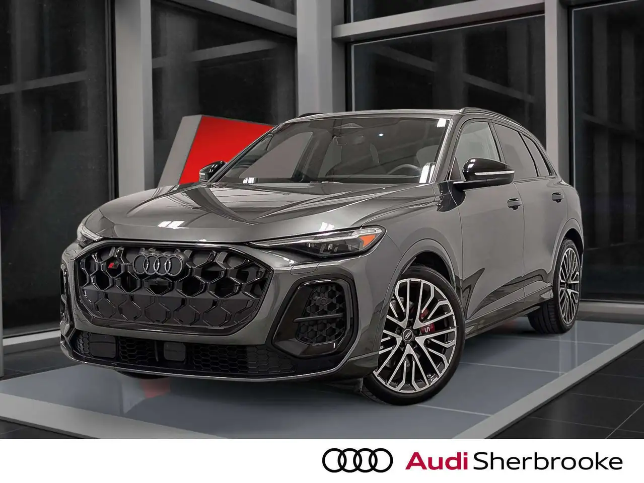 Audi SQ5 - Image 1