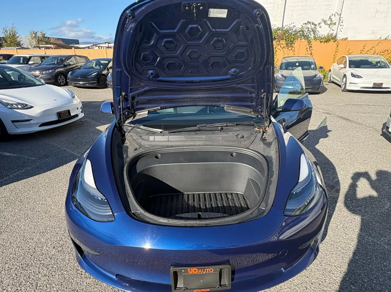 Tesla Model 3 - Image 17