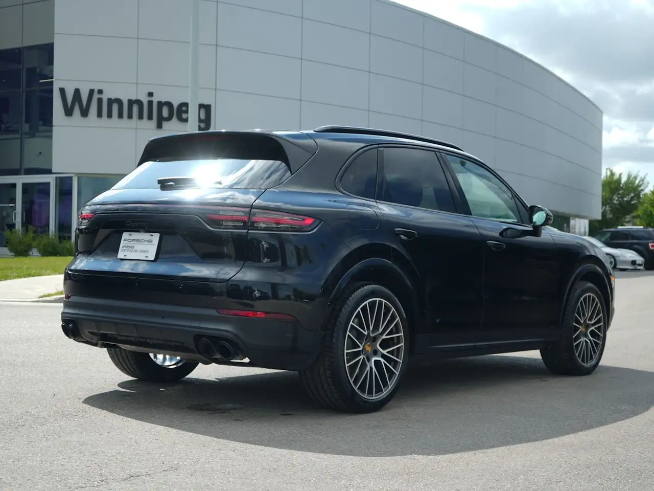 Porsche Cayenne - Image 7