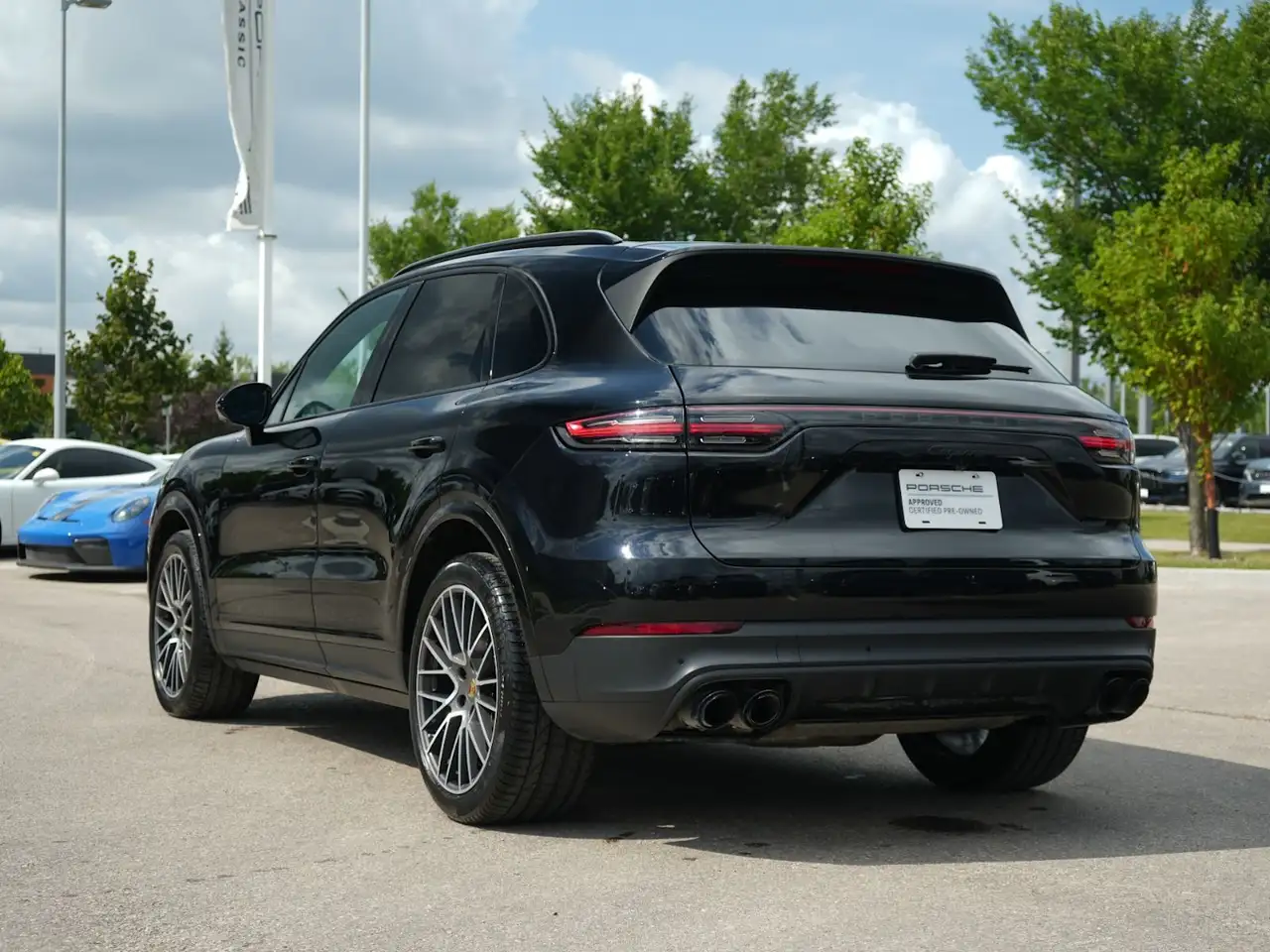 Porsche Cayenne - Image 5