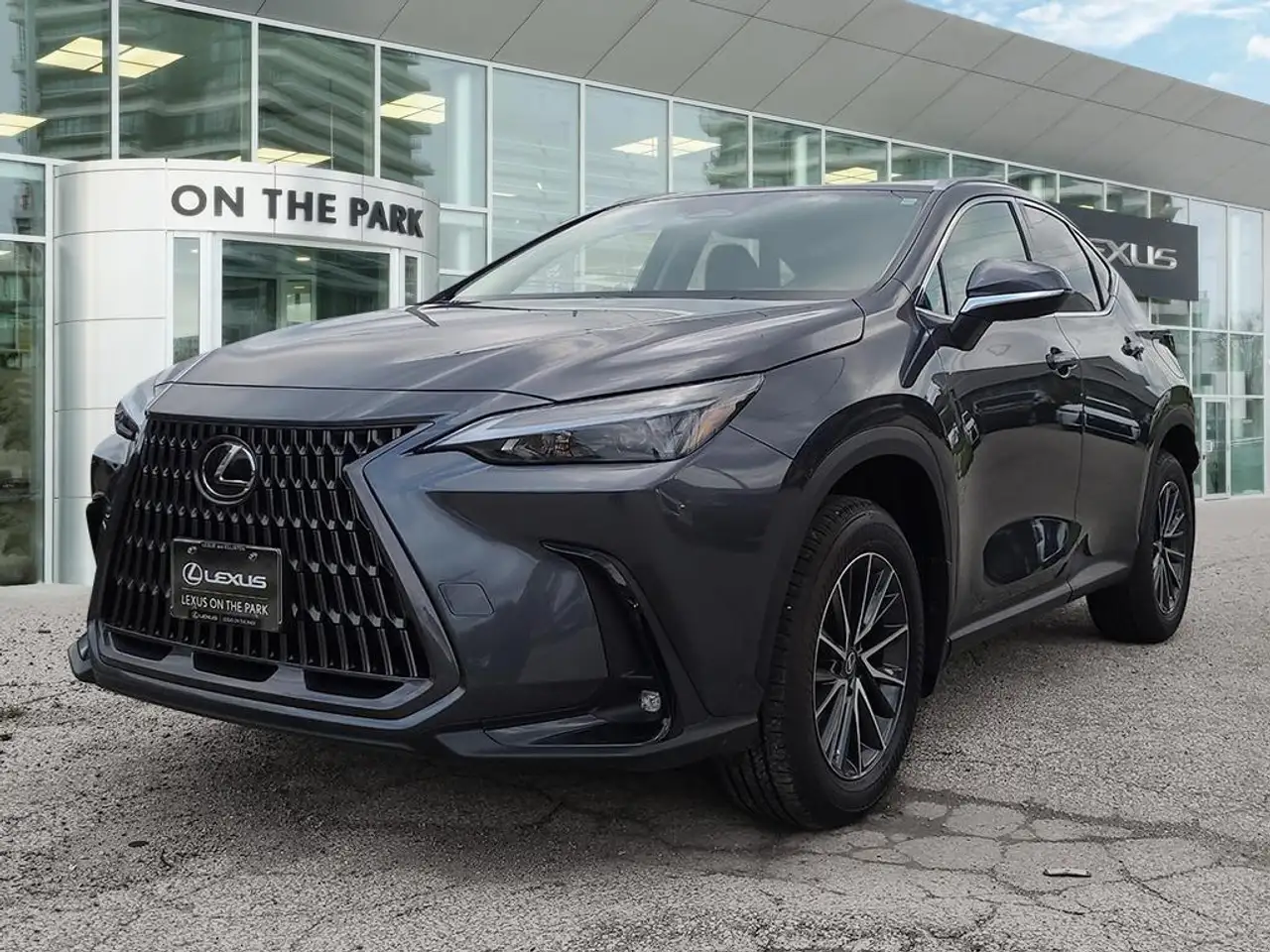 Lexus NX - Image 2