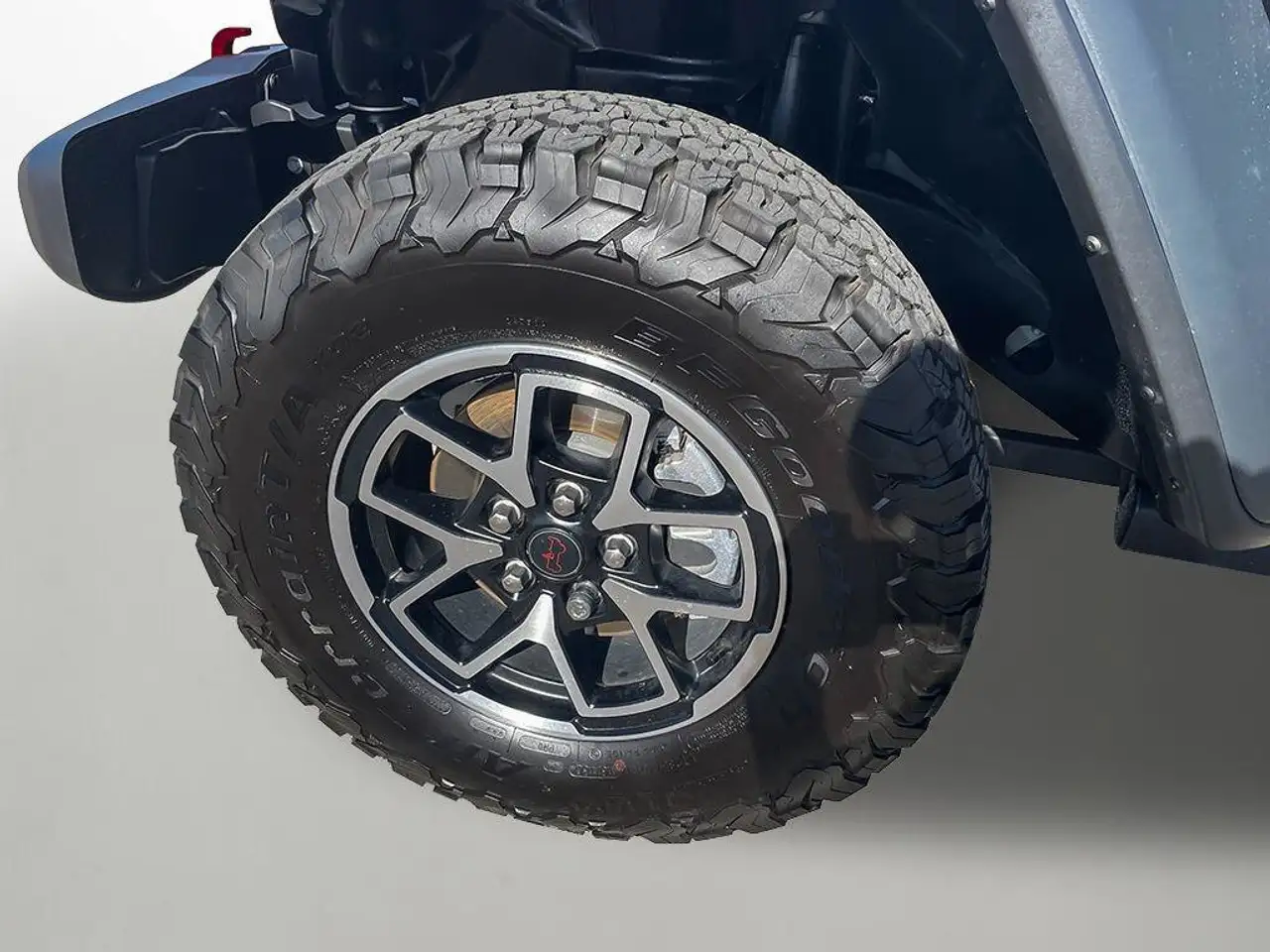 Jeep Wrangler - Image 9