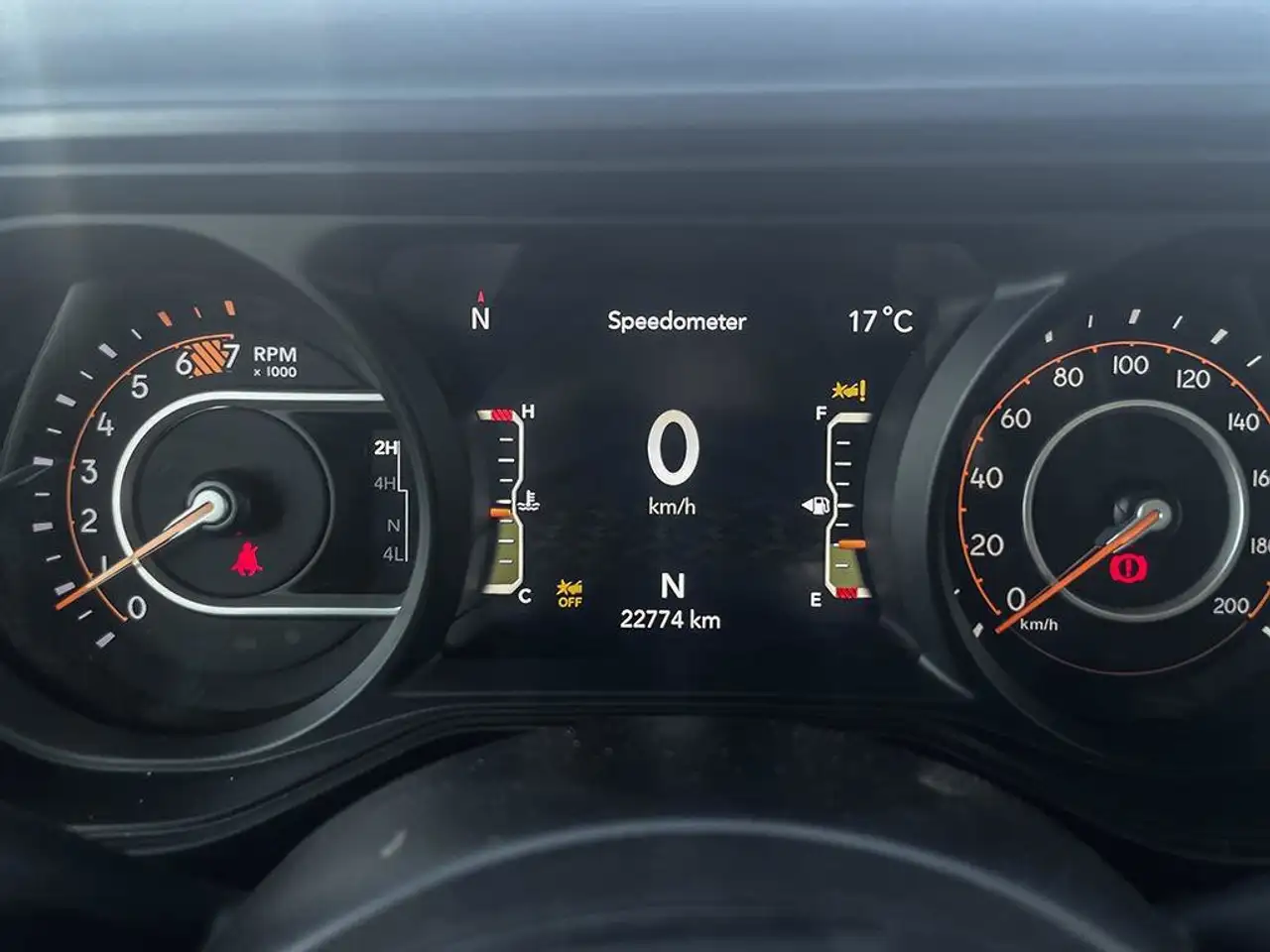 Jeep Wrangler - Image 17