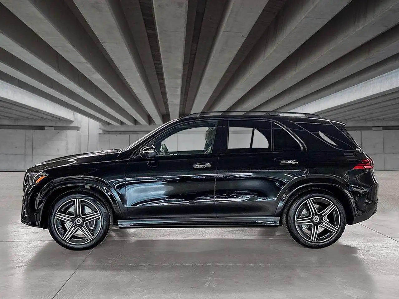 Mercedes-Benz GLE - Image 2
