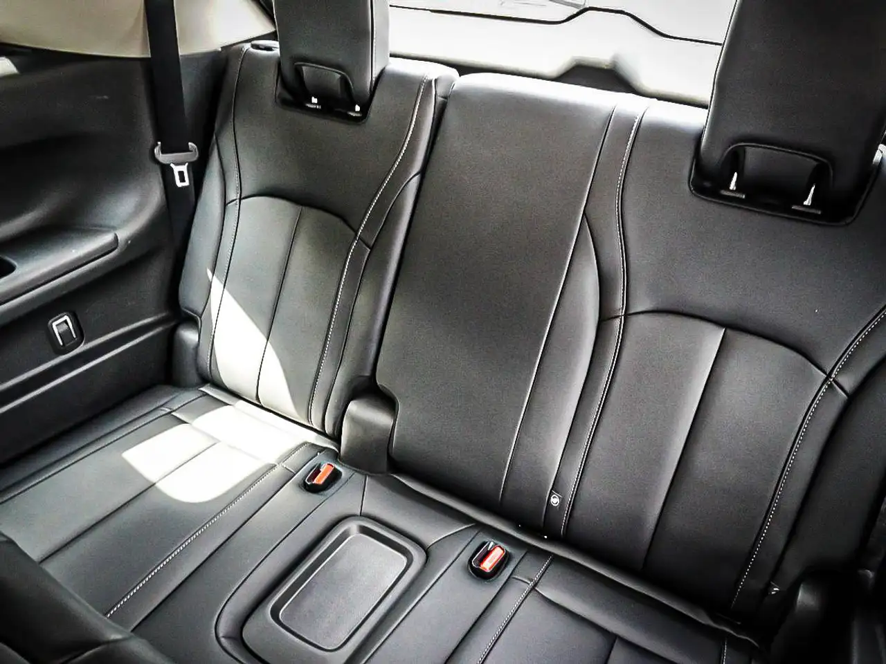 Infiniti QX60 - Image 20