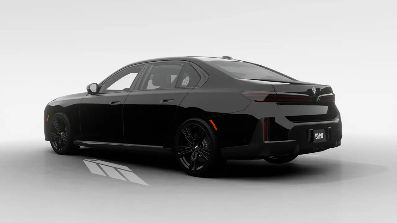 BMW 7 Series - Image 2