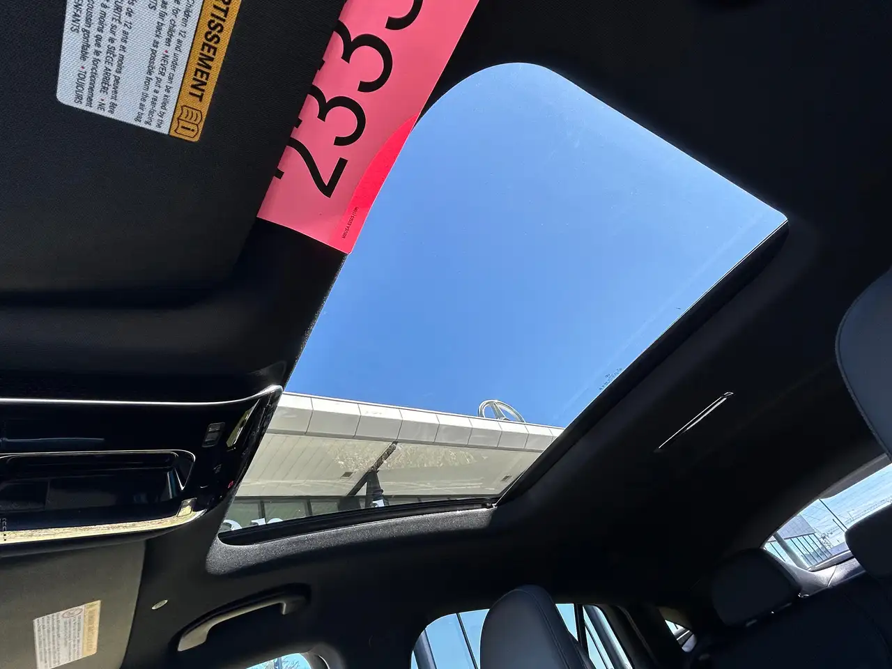Mercedes-Benz GLC - Image 19