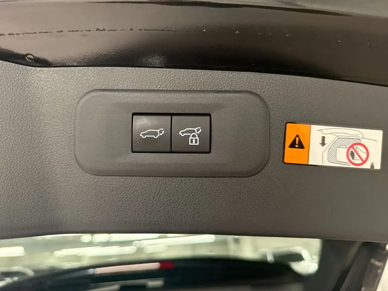 Lexus NX - Image 26