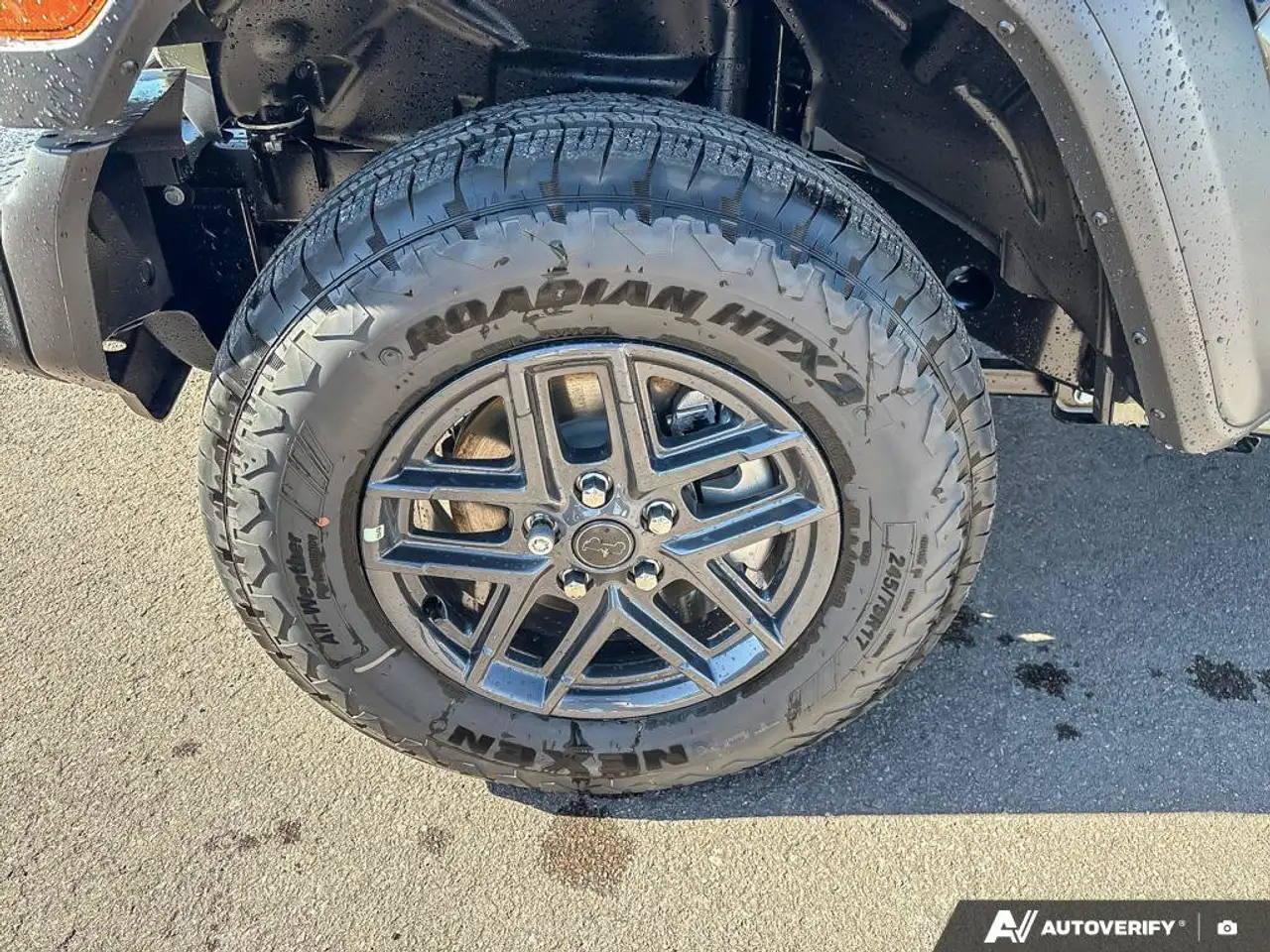 Jeep Wrangler - Image 9