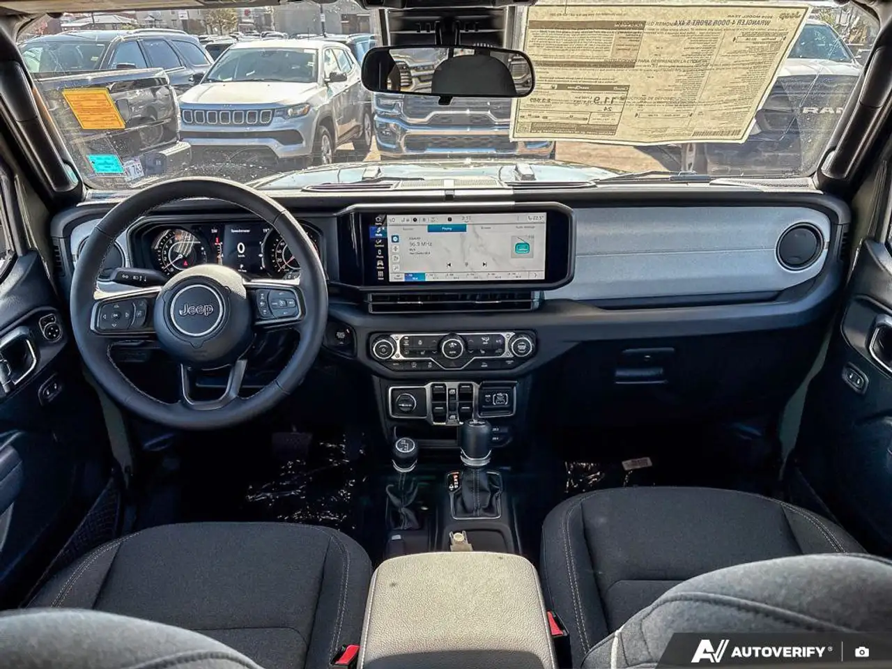Jeep Wrangler - Image 18