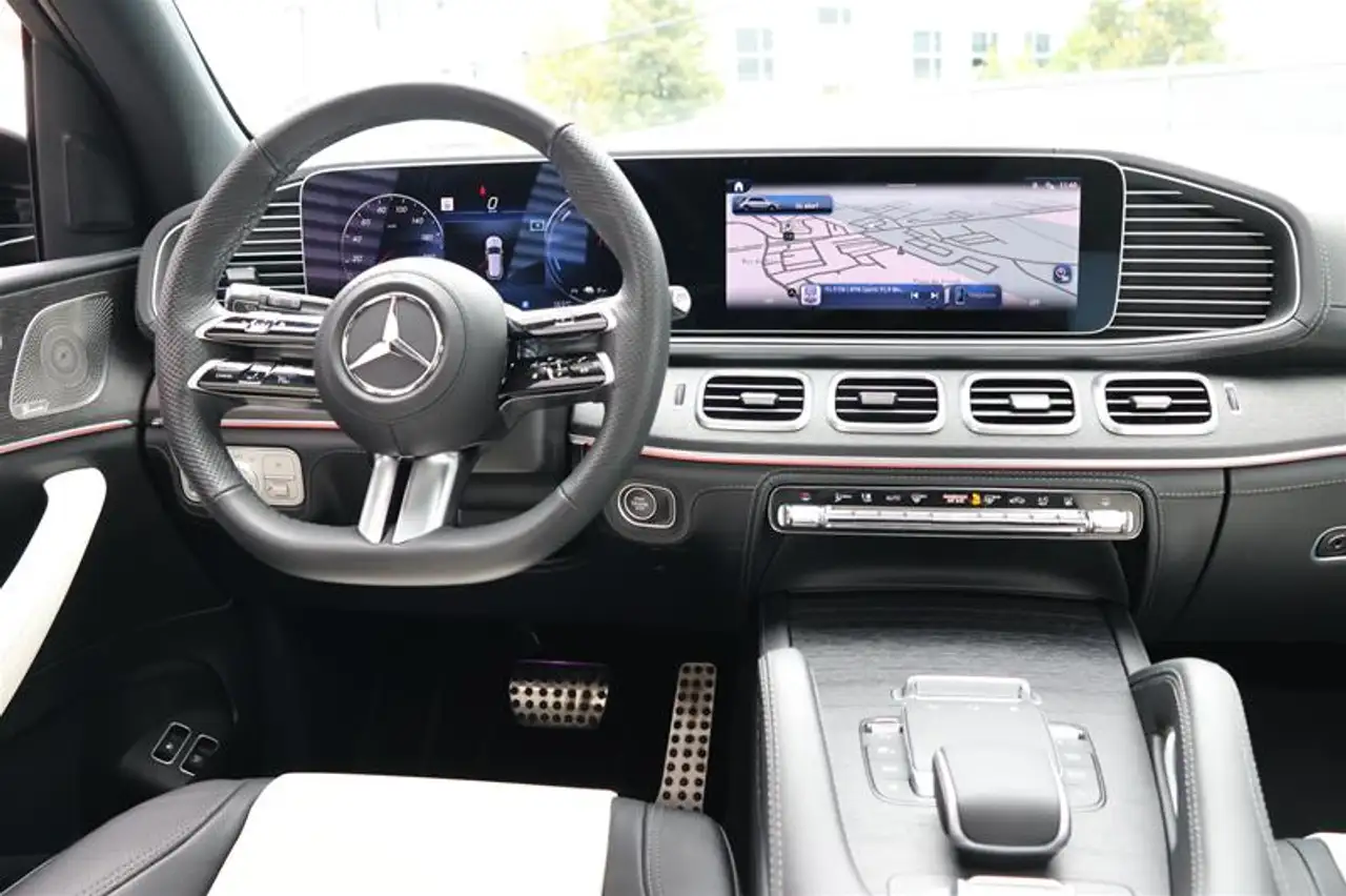 Mercedes-Benz GLE - Image 15