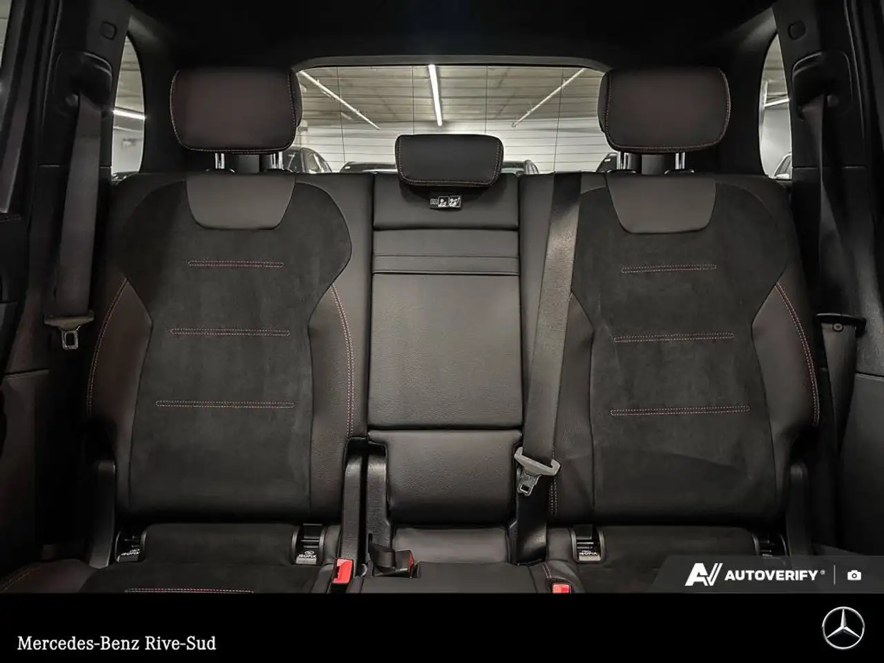 Mercedes-Benz GLB - Image 13