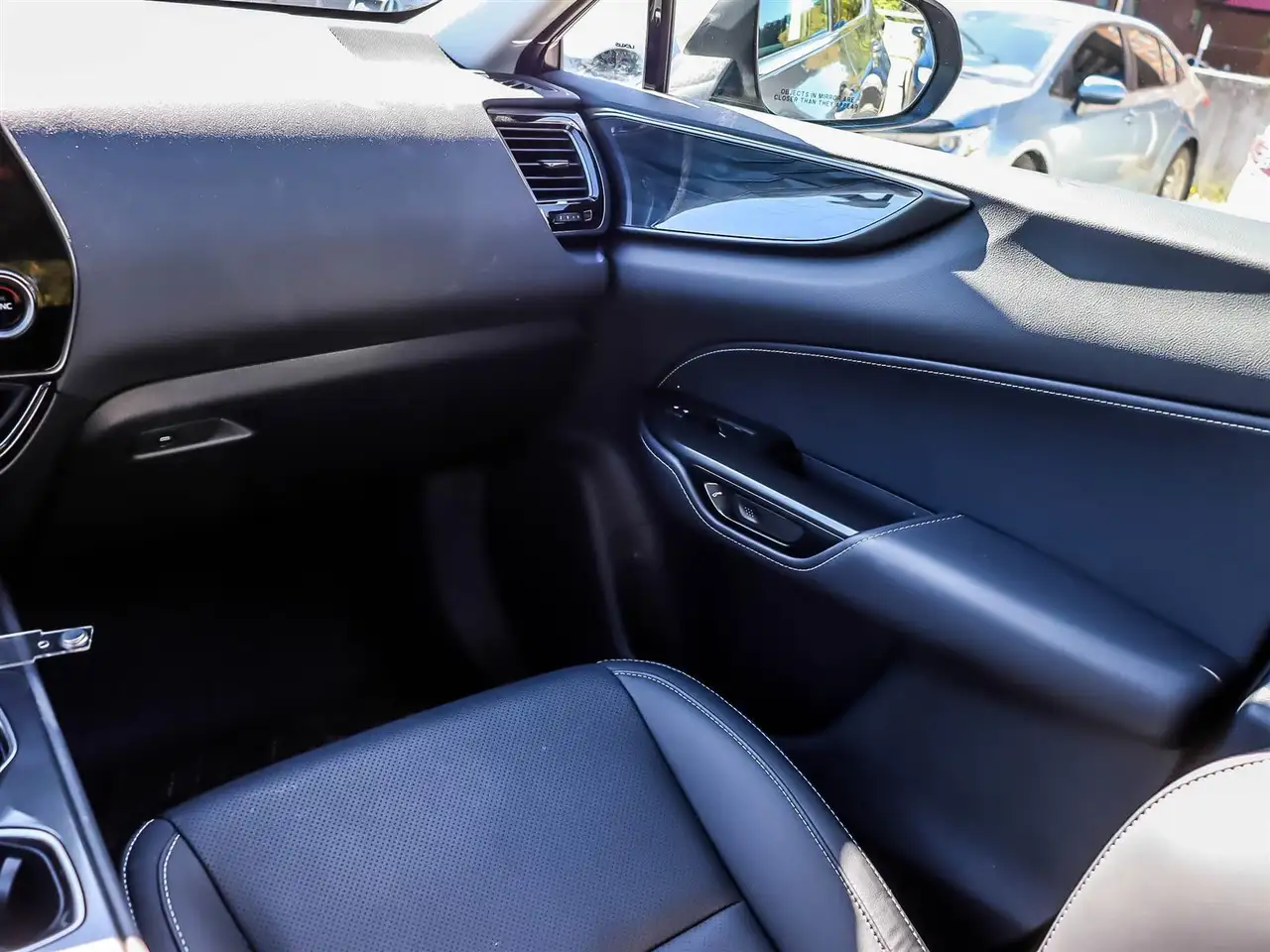 Lexus NX - Image 12