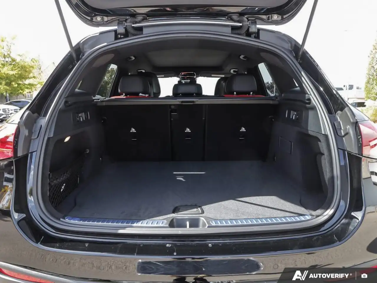Mercedes-Benz GLC - Image 10