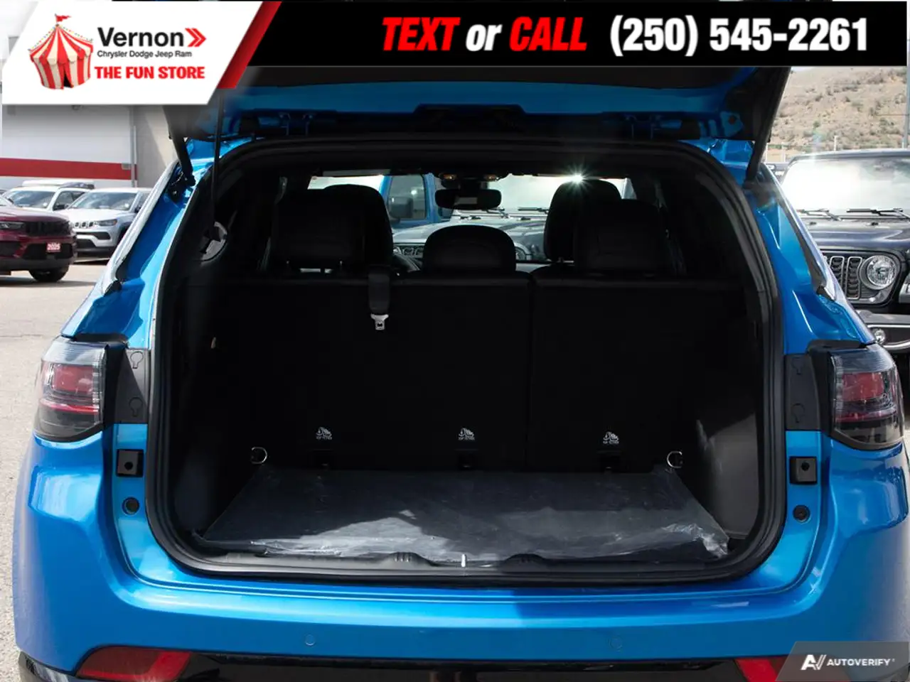 Jeep Compass - Image 11