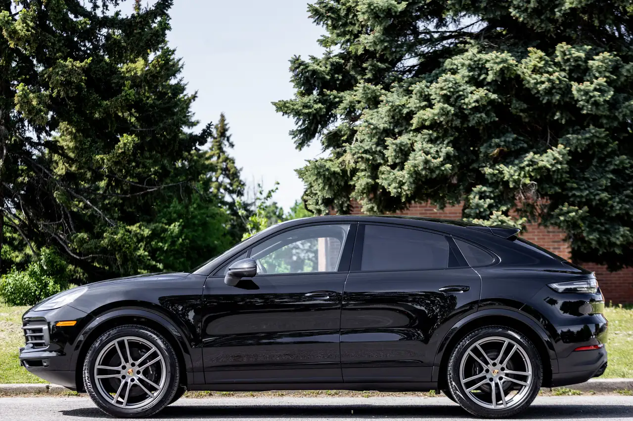 Porsche Cayenne - Image 9