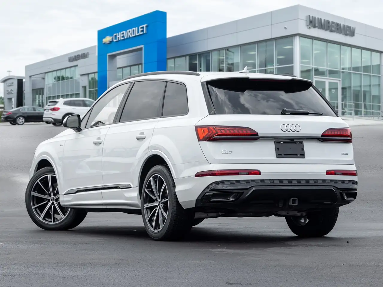Audi Q7 - Image 5