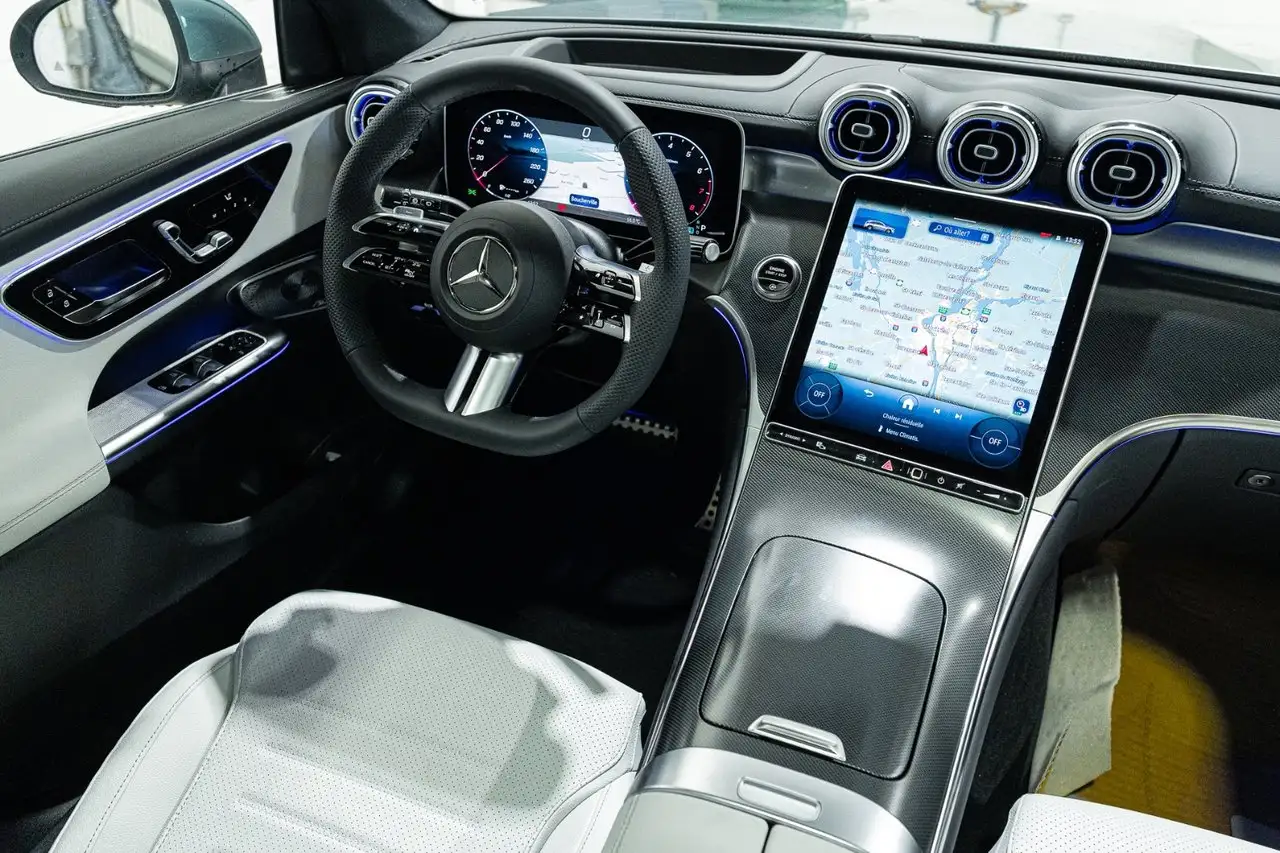 Mercedes-Benz GLC - Image 17