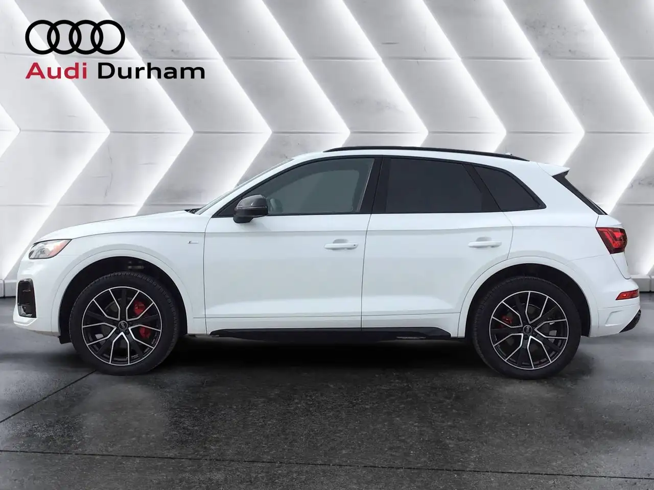 Audi Q5 - Image 2