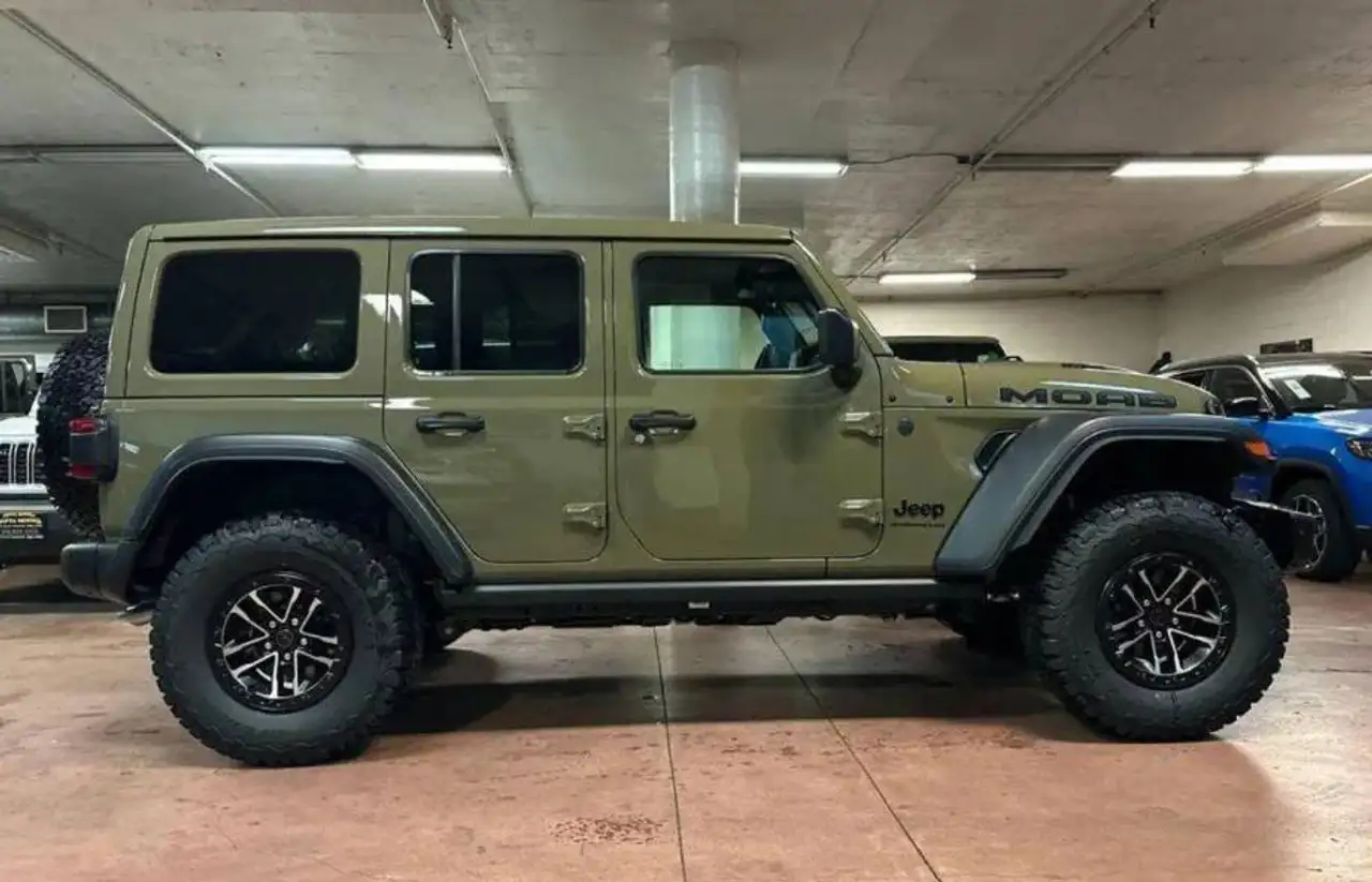 Jeep Wrangler - Image 1